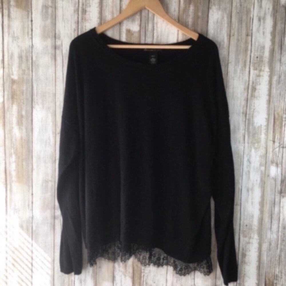 Lane Bryant Black Lace Hem Long Sleeve Top Plus Size 22/24 Soft Knit